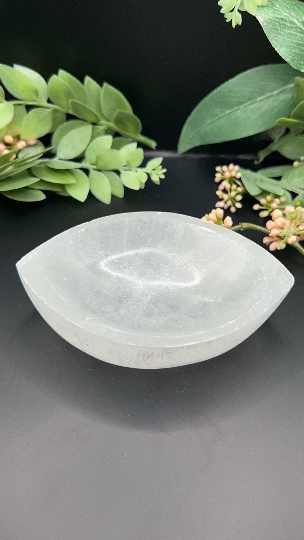 Clear Quartz Eye Bowl